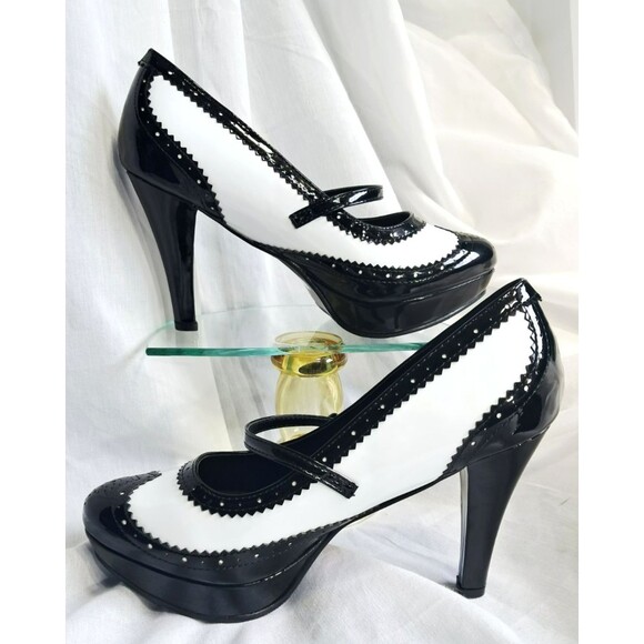 Ellie Women Size 8 Oxford Mary Jane Black/White Patent Leather Platform Shoes - Picture 2 of 9
